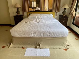 For sale 18 bed hotel in Bang Lamung, Chonburi