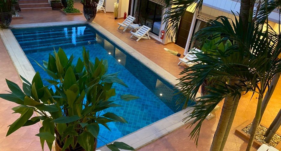 À vendre 18 chambres hôtel à Bang Lamung, Chonburi