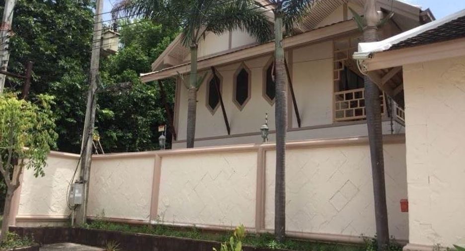 À vendre 18 chambres hôtel à Bang Lamung, Chonburi