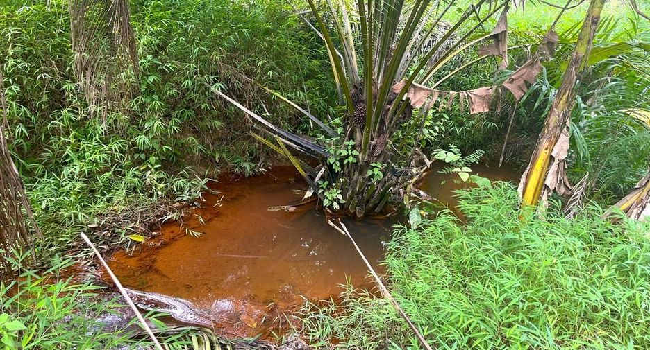 Terreno en venta en Takua Pa, Phang Nga