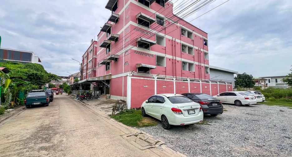 For sale 36 bedrooms apartment in Saphan Sung, Bangkok