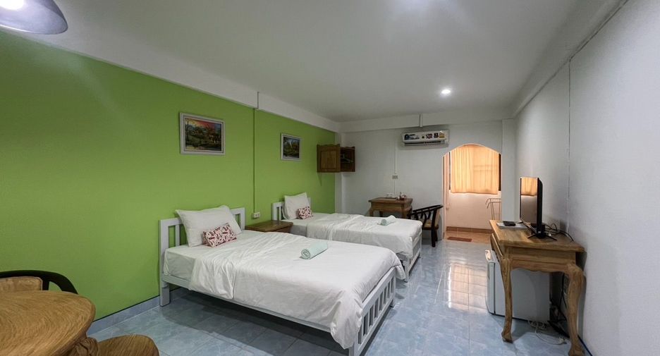 For sale 36 bedrooms apartment in Saphan Sung, Bangkok