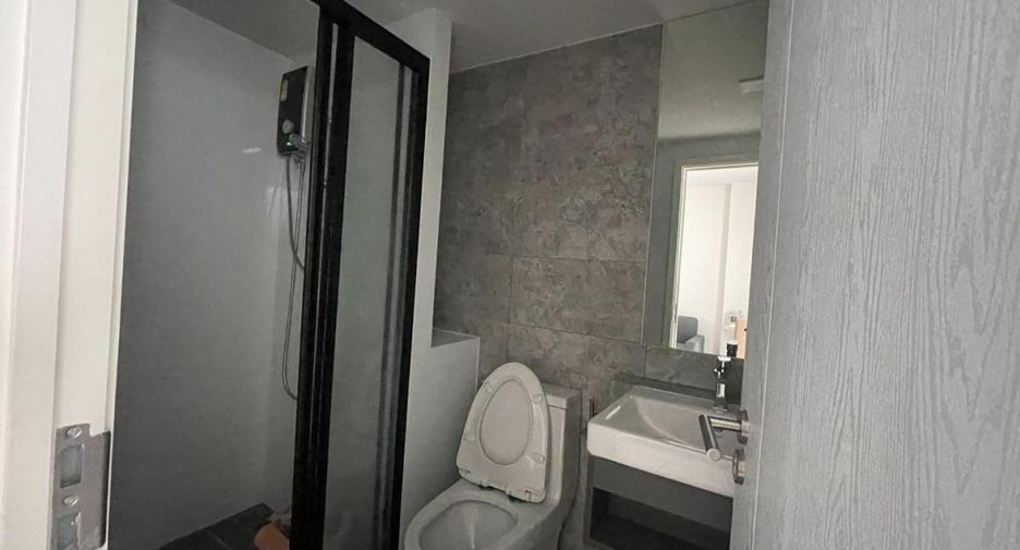 For sale 1 Beds condo in Bang Na, Bangkok
