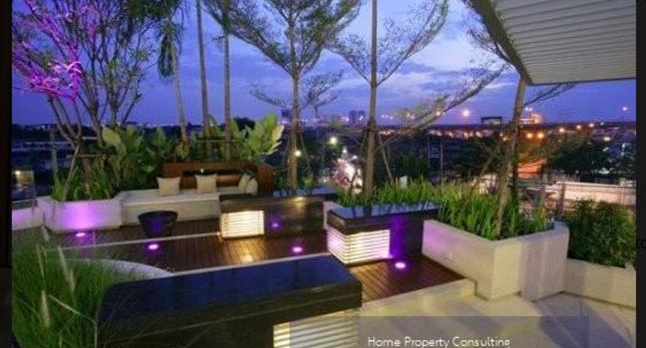 For sale 1 bed condo in Phra Khanong, Bangkok