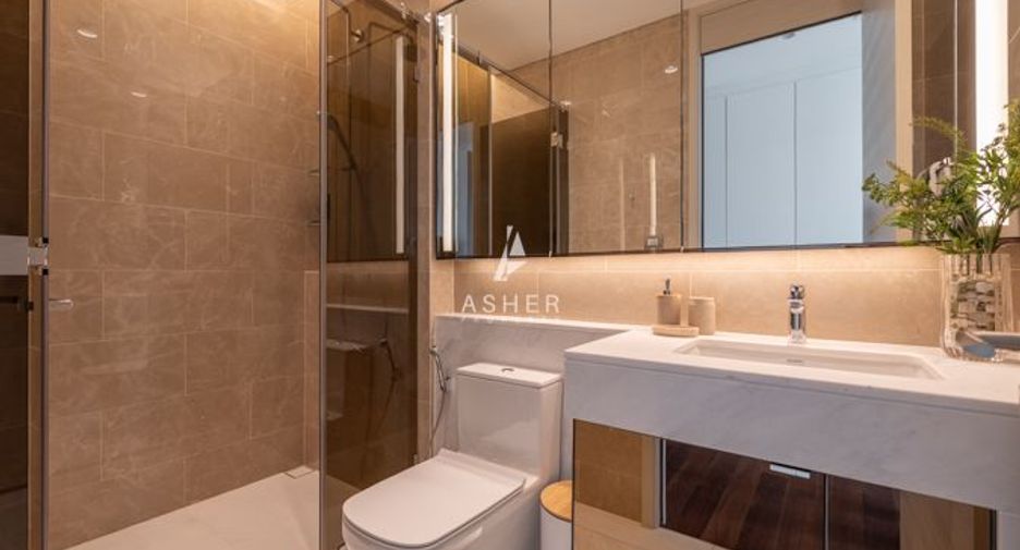 For sale 2 bedrooms condo in Pathum Wan, Bangkok