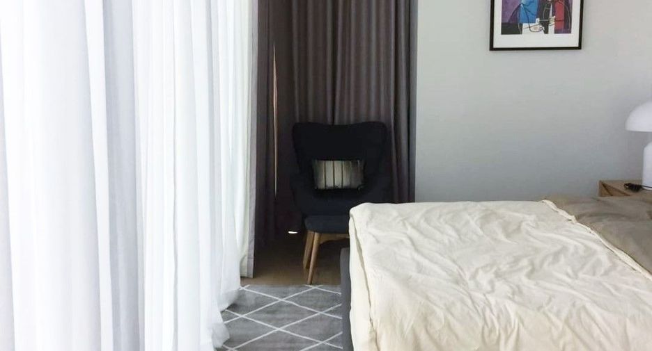 For sale 2 bedrooms condo in Khlong Toei, Bangkok