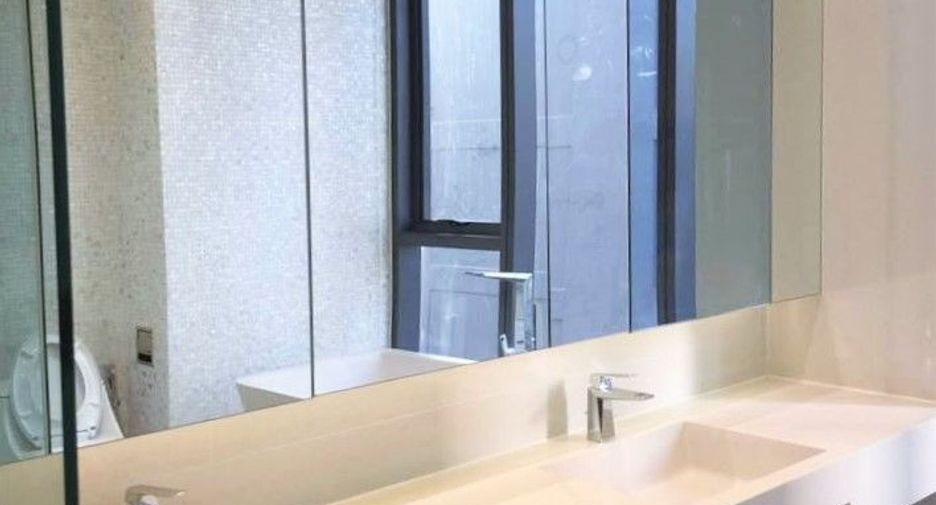 For sale 2 bedrooms condo in Khlong Toei, Bangkok