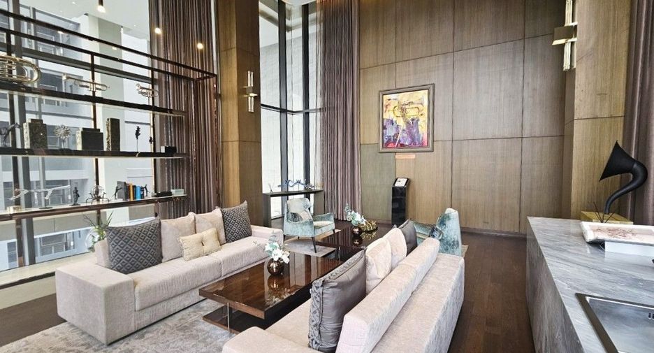 For sale 2 bedrooms condo in Khlong Toei, Bangkok