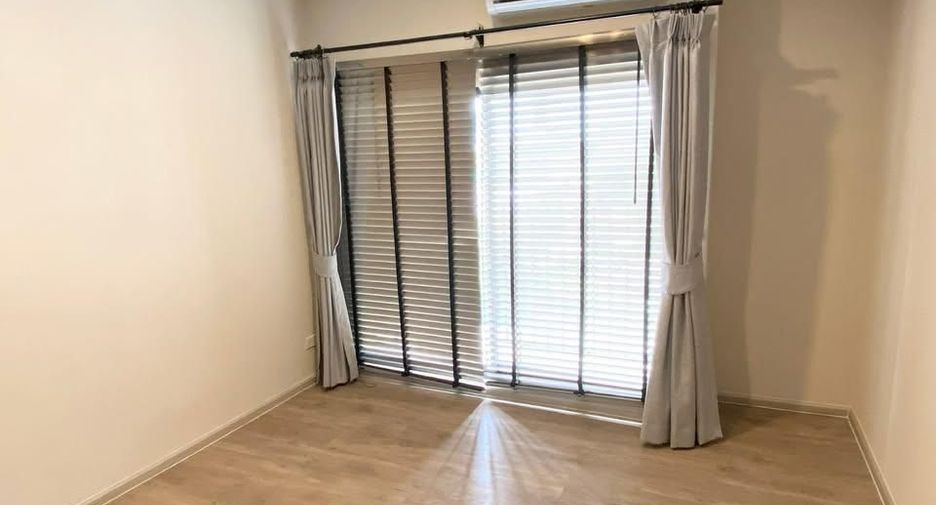 À vendre 2 chambres condo à Pathum Wan, Bangkok