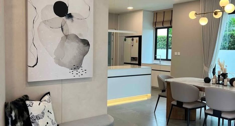 For rent 4 bed house in Bang Phli, Samut Prakan
