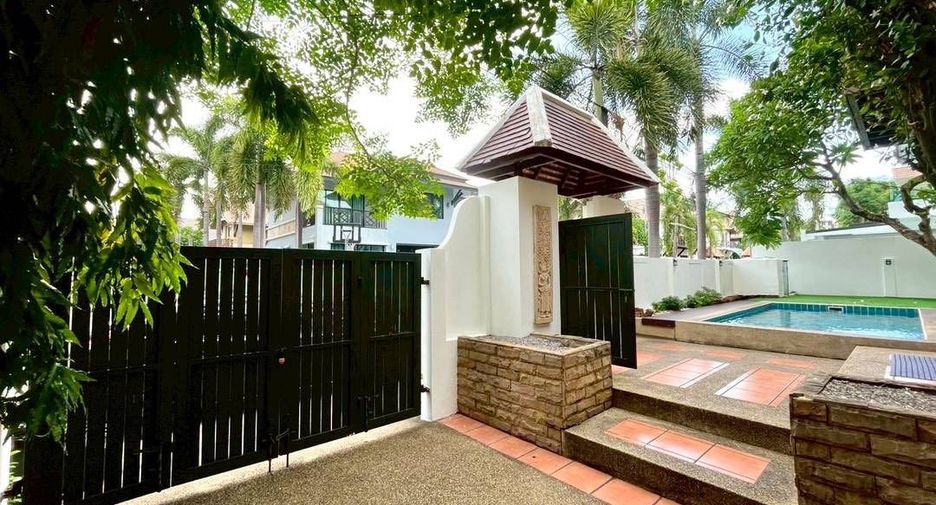 For sale 3 bedrooms house in Bang Lamung, Chonburi