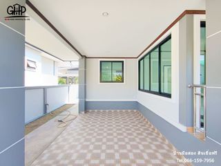 For sale 3 bed townhouse in Photharam, Ratchaburi