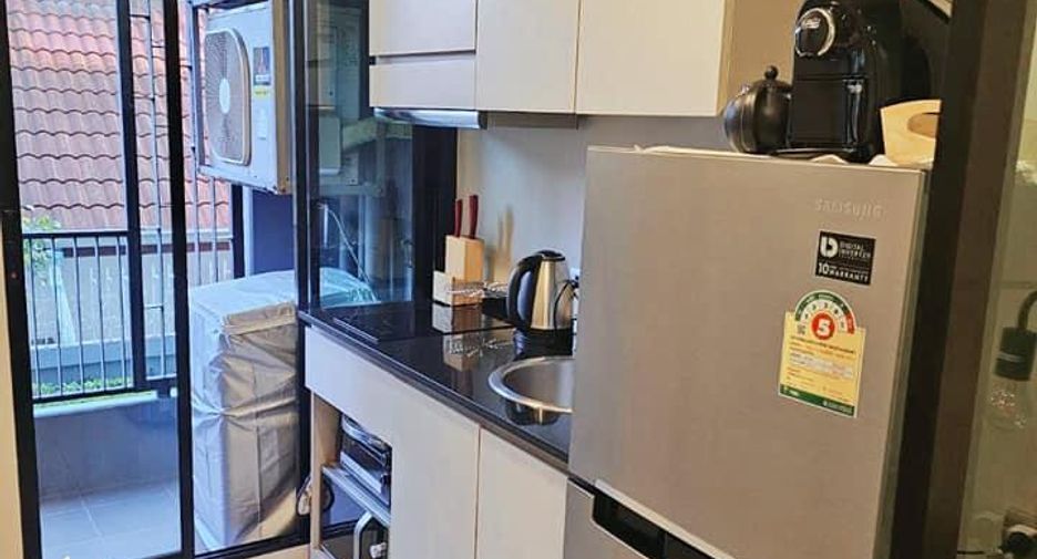 For sale 1 bed condo in Mueang Samut Prakan, Samut Prakan