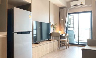 For rent 1 bed condo in Huai Khwang, Bangkok