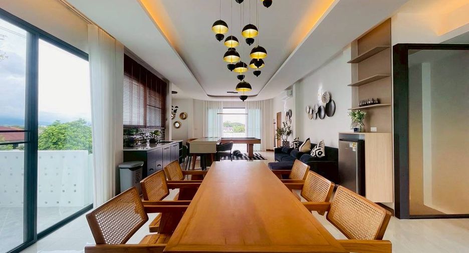 Villa zum Kauf mit 8 Zimmer in San Sai, Chiang Mai