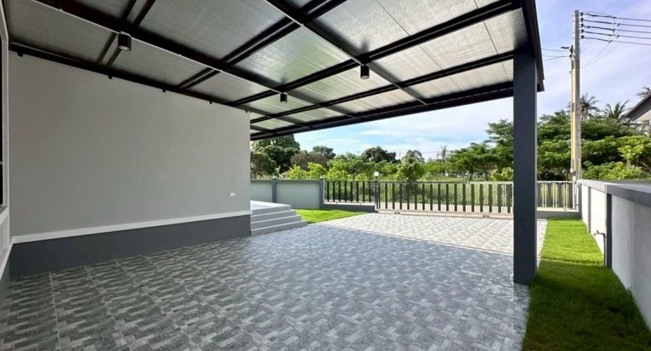 For rent 3 bedrooms house in Bang Lamung, Chonburi