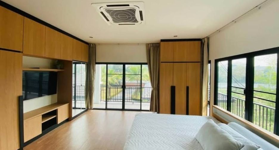Villa en venta de 5 habitaciones en San Sai, Chiang Mai