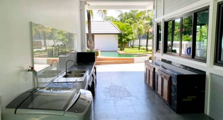 Villa en venta de 5 habitaciones en San Sai, Chiang Mai