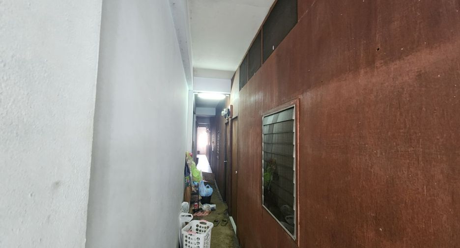 For sale 14 bedrooms retail Space in Bang Khun Thian, Bangkok