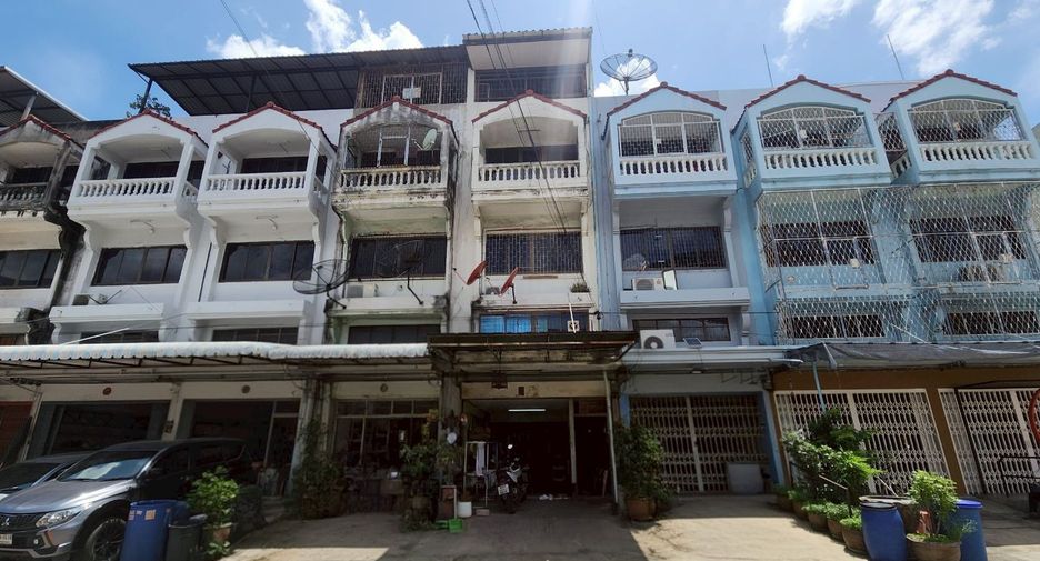 For sale 14 bedrooms retail Space in Bang Khun Thian, Bangkok