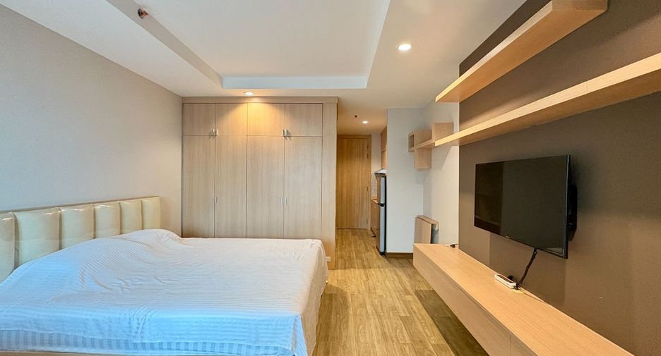 出售 1 卧室 公寓 在 Si Racha, Chon Buri