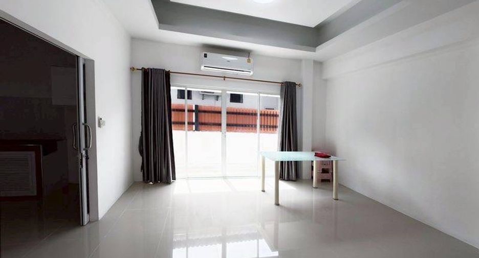 For rent 3 bedrooms house in Bang Lamung, Chonburi