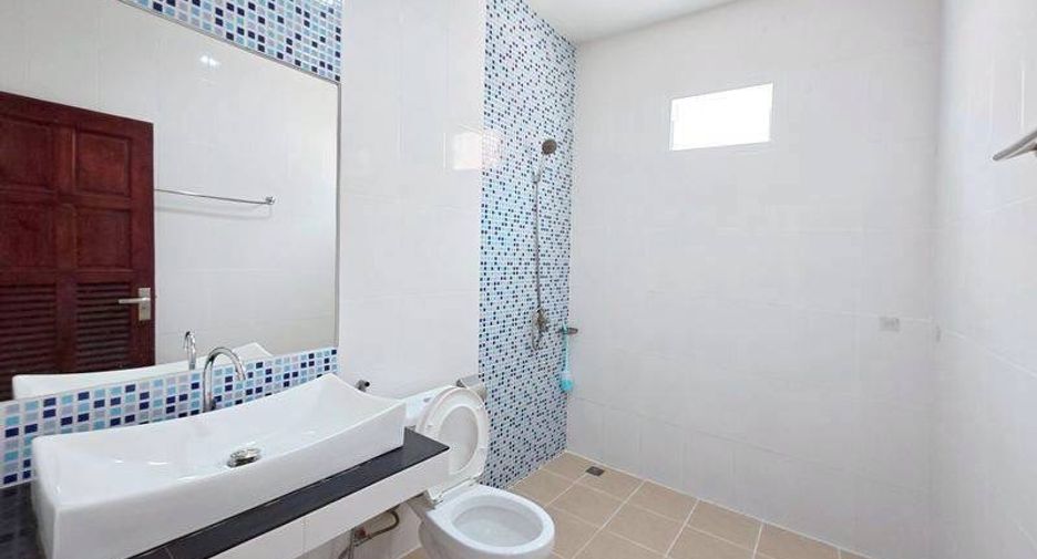 For rent 3 bedrooms house in Bang Lamung, Chonburi