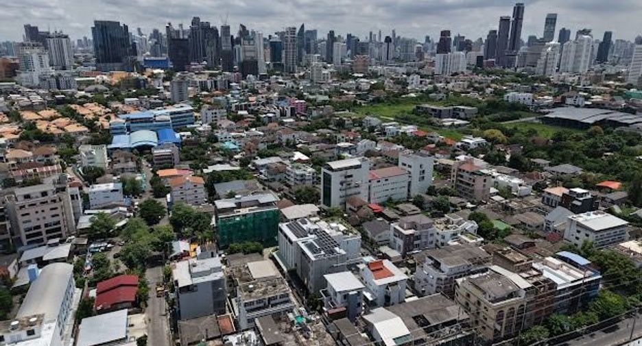 À vendre terrain à Watthana, Bangkok