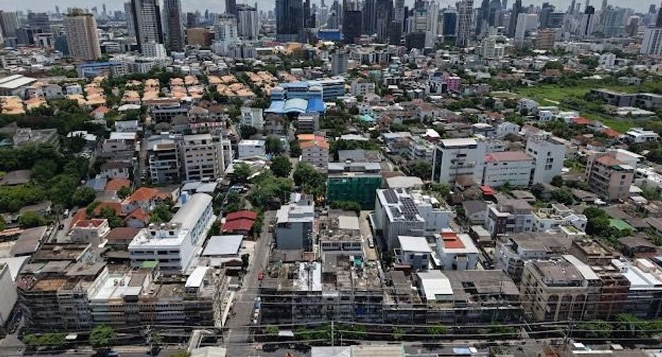 À vendre terrain à Watthana, Bangkok