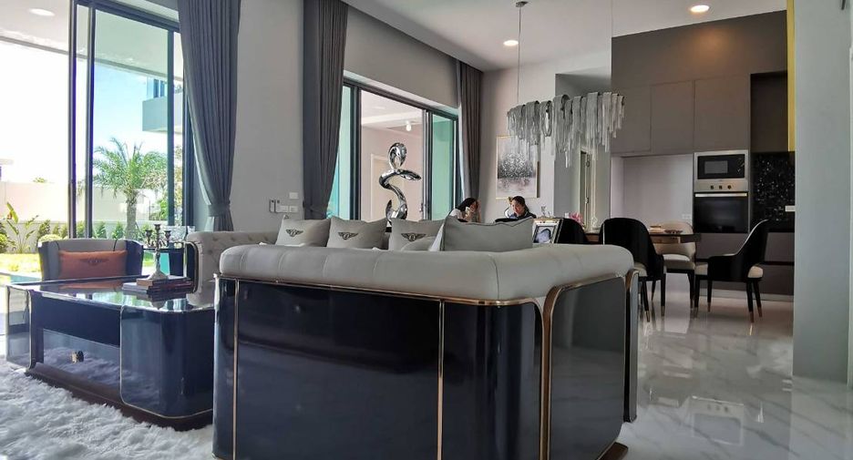 For rent 6 ベッドルーム villa in Bang Lamung, Chonburi
