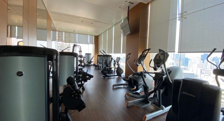 For rent 2 ベッドルーム condo in Pathum Wan, Bangkok