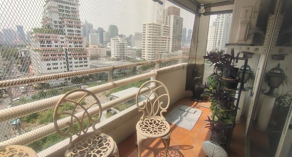 Condo en venta de 3 habitaciones en Watthana, Bangkok