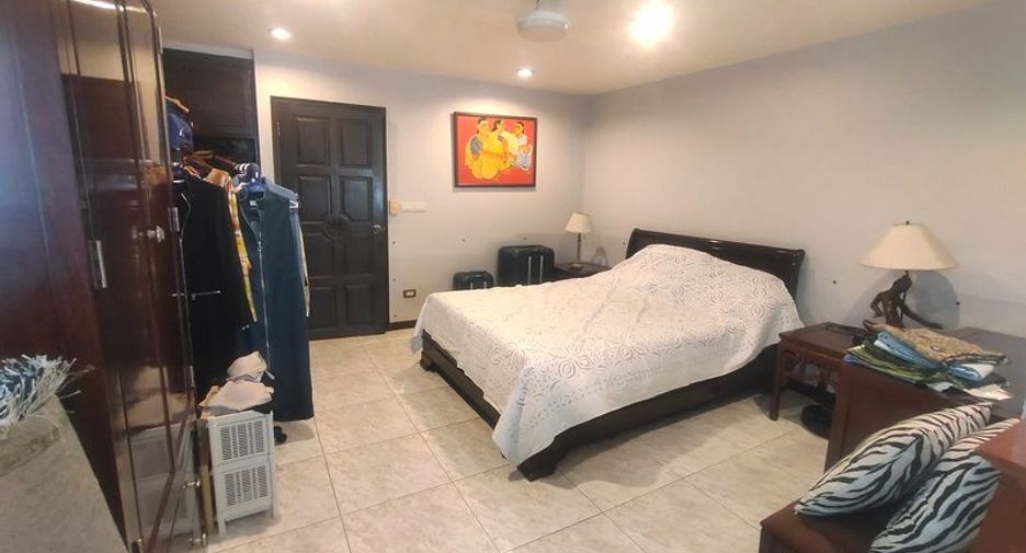 Condo en venta de 3 habitaciones en Watthana, Bangkok