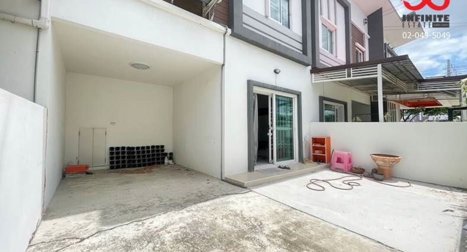 For sale 3 bed townhouse in Bang Bua Thong, Nonthaburi
