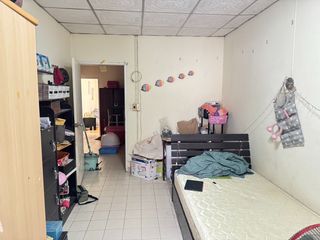 For sale 2 bed townhouse in Din Daeng, Bangkok