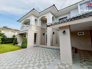 For sale 4 Beds house in Mueang Pathum Thani, Pathum Thani