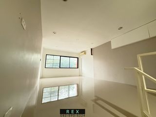 For rent 2 bed retail Space in Wang Thonglang, Bangkok