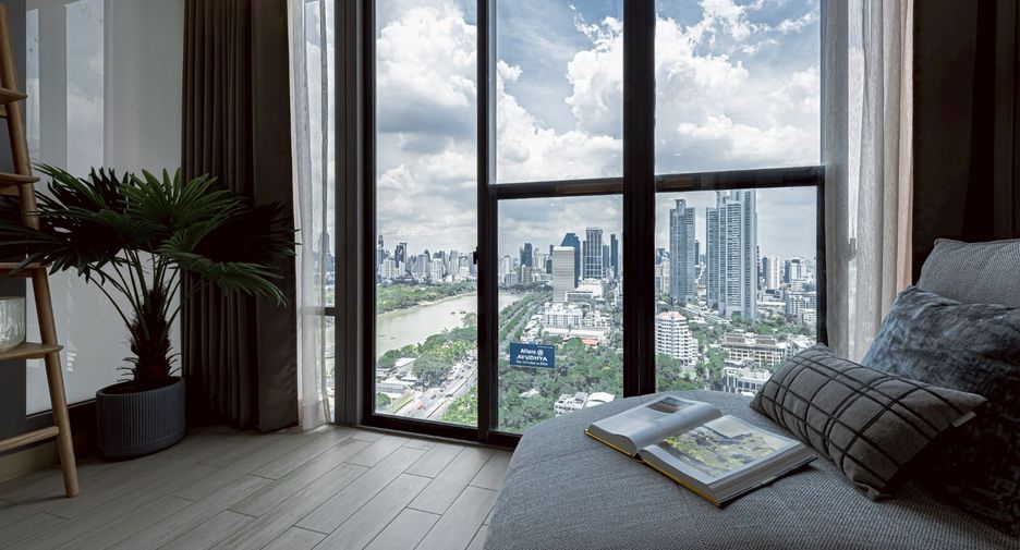 Condo en venta de 3 habitaciones en Khlong Toei, Bangkok