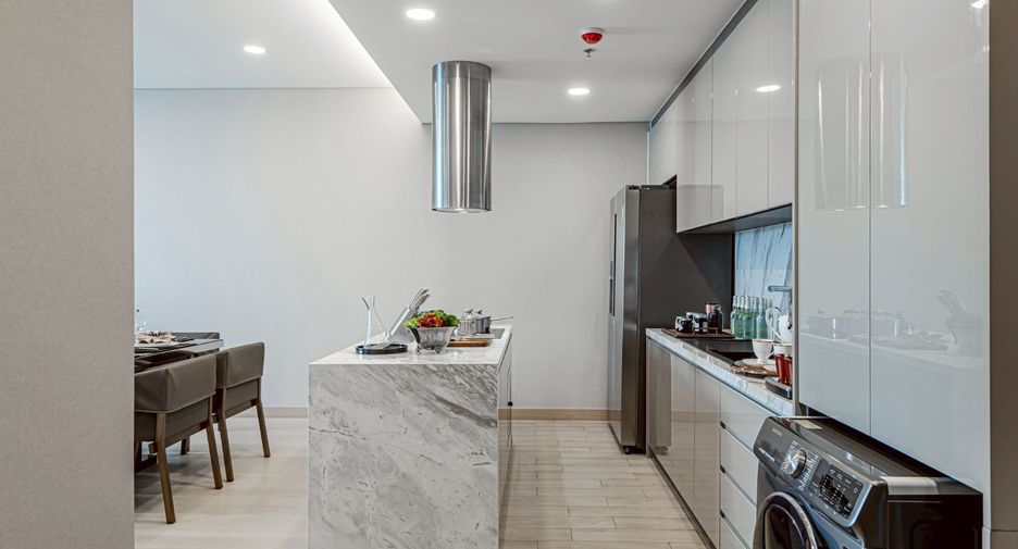 Condo en venta de 3 habitaciones en Khlong Toei, Bangkok