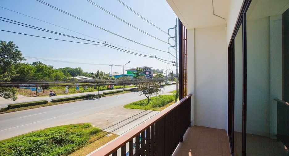 Local comercial en venta de 3 habitaciones en San Sai, Chiang Mai