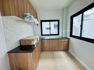 For rent 3 bed house in Si Racha, Chonburi