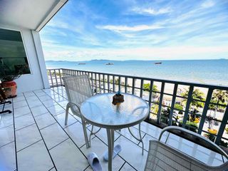 For rent 3 bed condo in Bang Lamung, Chonburi