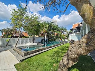 For rent 6 Beds villa in Bang Lamung, Chonburi
