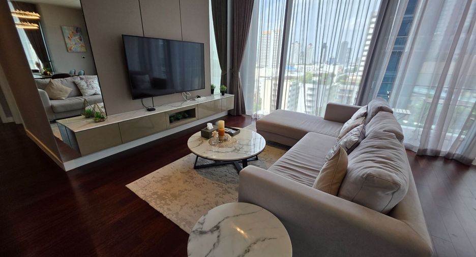 For rent 2 bedrooms condo in Khlong Toei, Bangkok