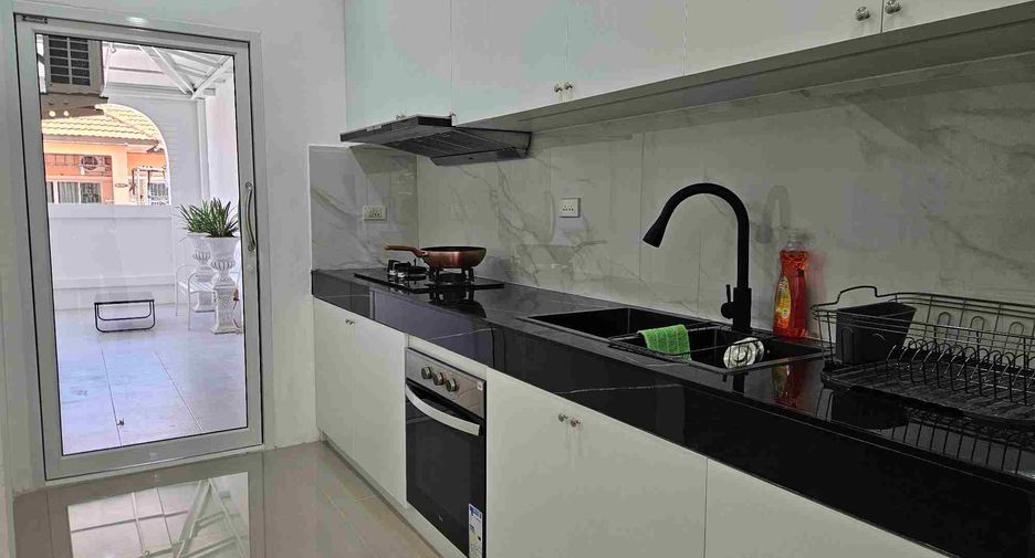 Haus zum Kauf mit 3 Zimmer in East Pattaya, Pattaya