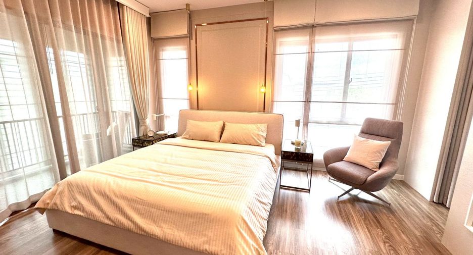 Casa en venta de 4 habitaciones en Bang Kapi, Bangkok