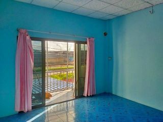 For sale 1 Beds retail Space in Loeng Nok Tha, Yasothon