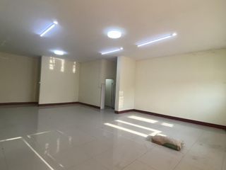 For rent 1 bed warehouse in Mueang Samut Sakhon, Samut Sakhon