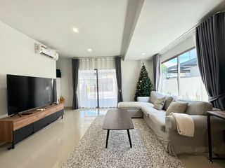 For rent 3 bed house in Si Racha, Chonburi