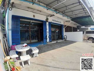 For rent 8 bedrooms retail Space in Phasi Charoen, Bangkok